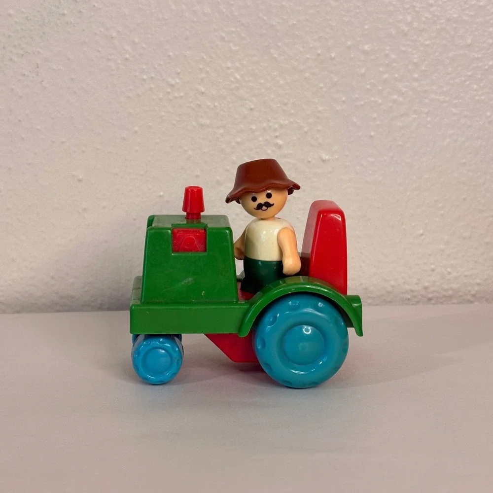 Vintage Tractor Toy Kids OS Green Good Hong Kong No 7800 Farmer Figure Set